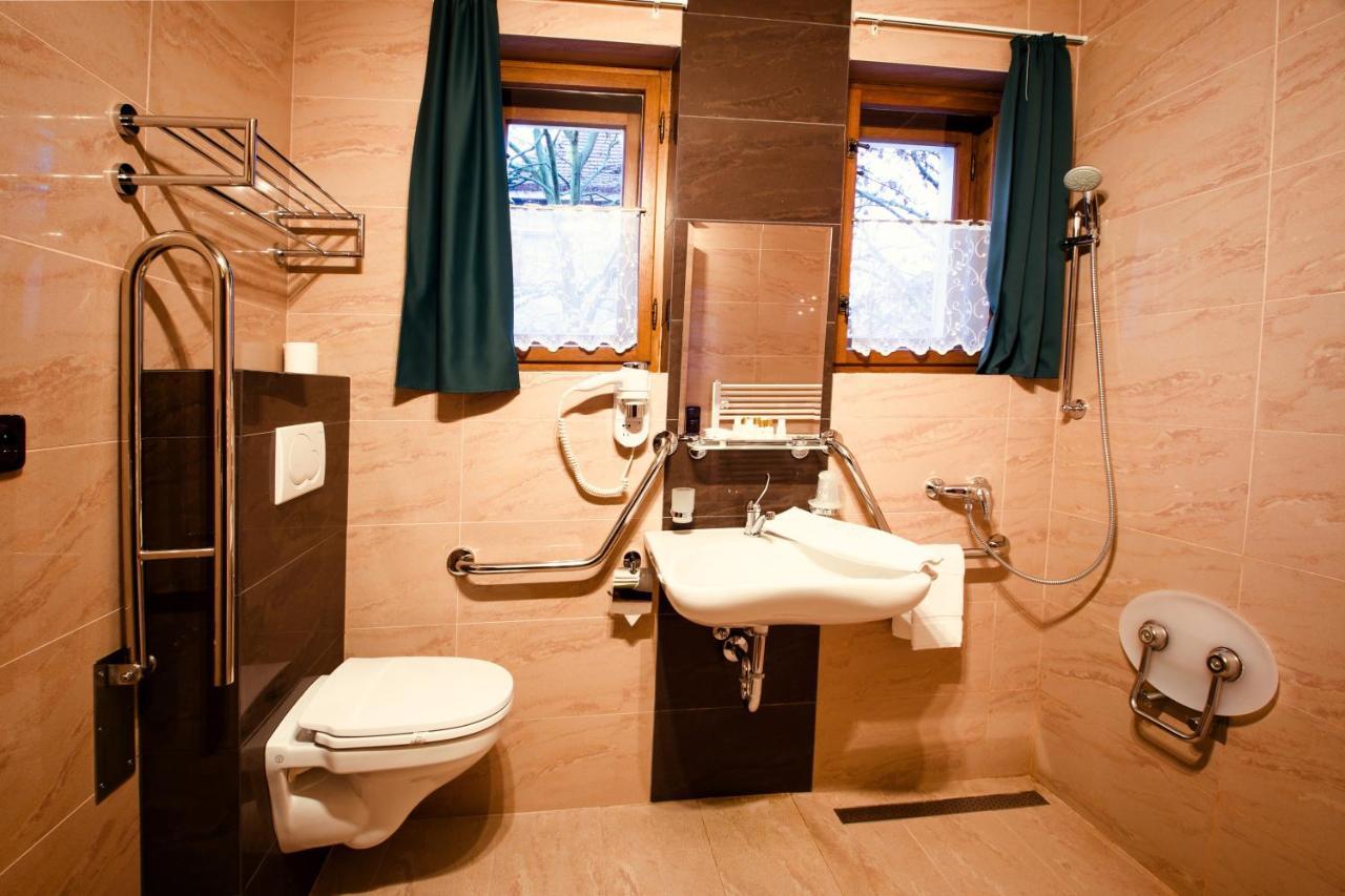 Hotel Fortna Chrudim Zimmer foto