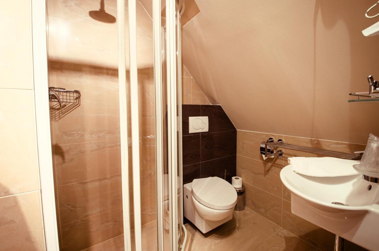 Hotel Fortna Chrudim Zimmer foto